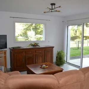 Hébergement de vacances Maison Cosy Confort Dans Un Cadre De Verdure, Le Sequestre